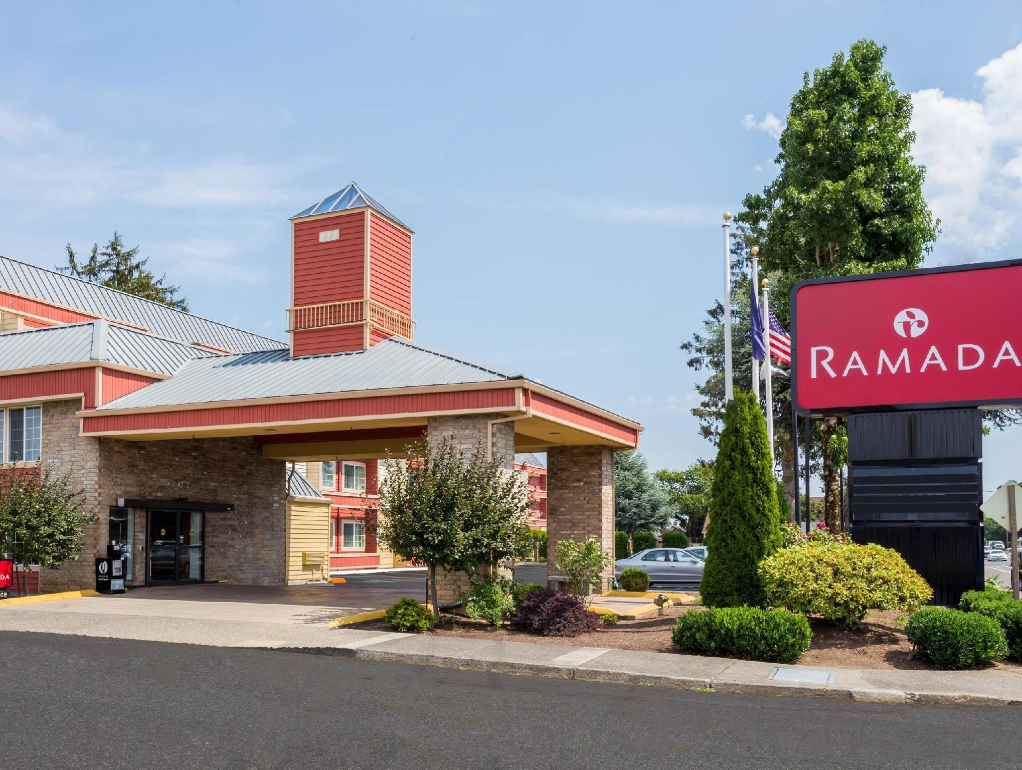 Ramada By Wyndham Portland Hotel Exterior photo